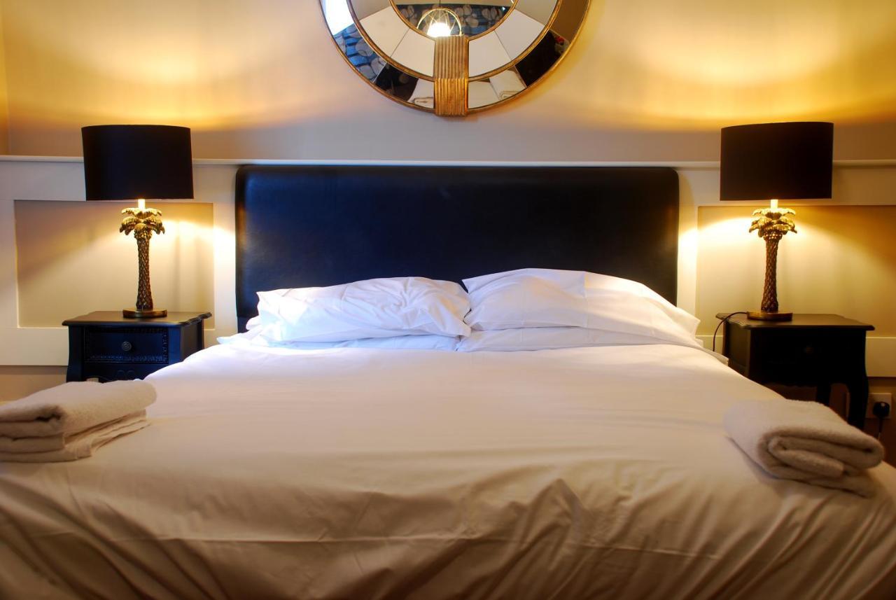 Hotel The Metropole à Kilkenny Extérieur photo