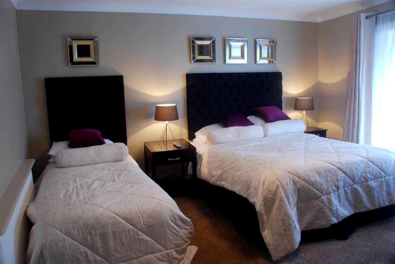 Hotel The Metropole à Kilkenny Extérieur photo